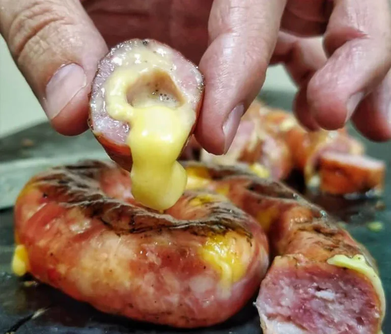 Linguiça com Queijo
